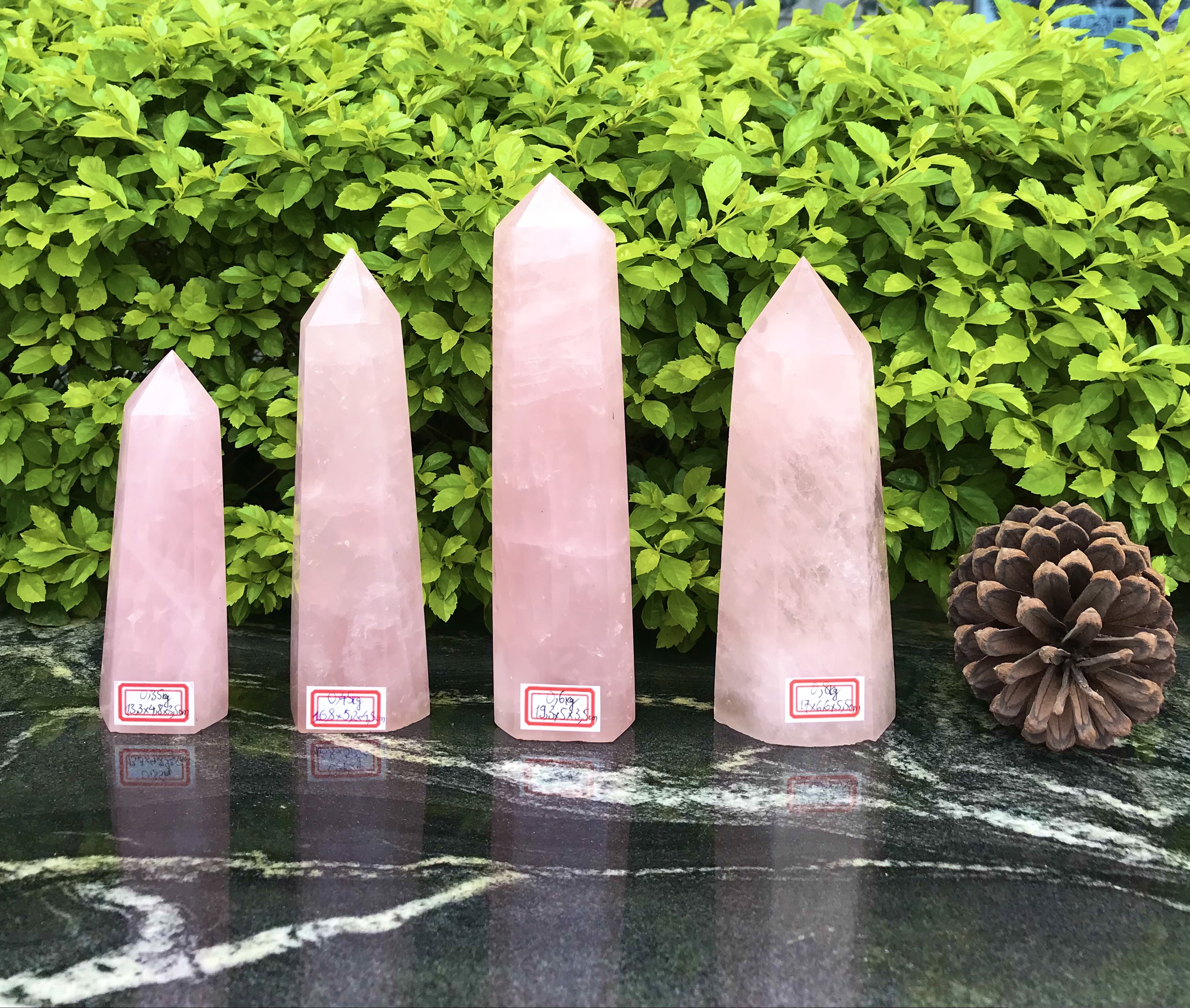 TRỤ LỤC LĂNG THẠCH ANH HỒNG